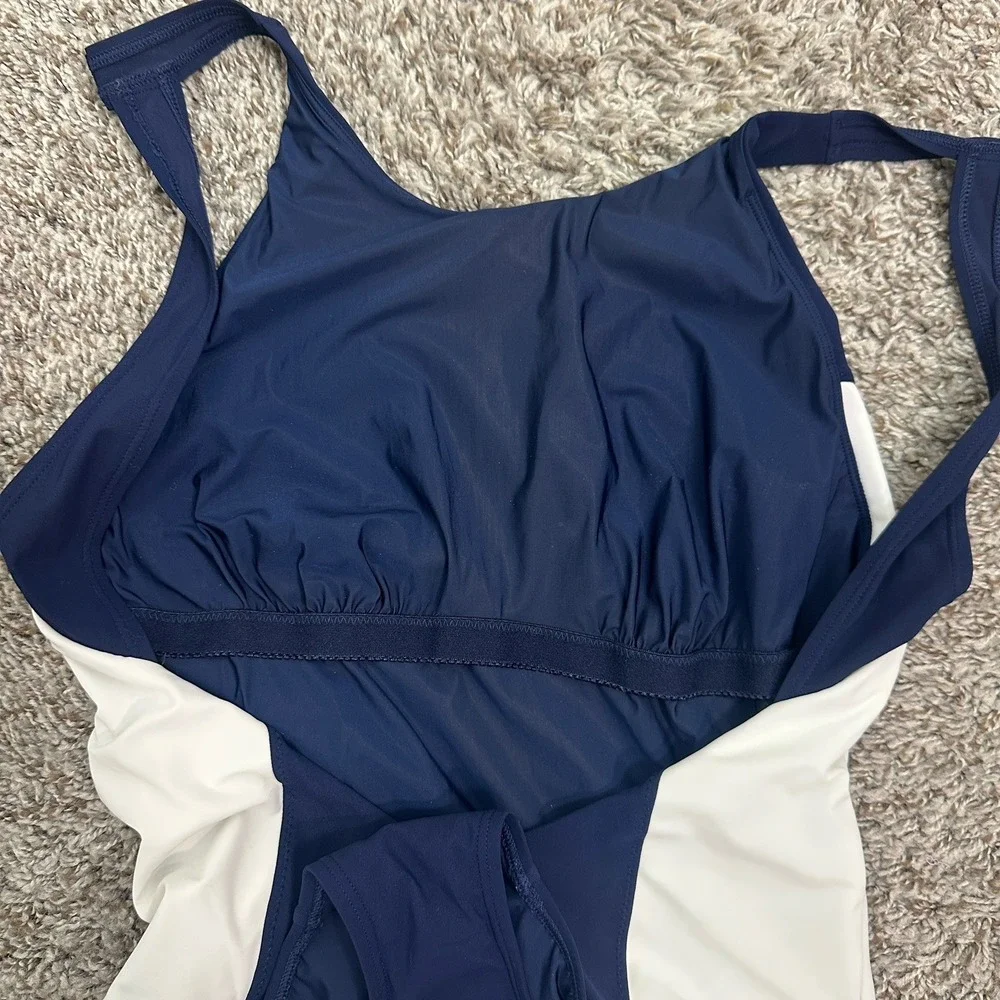 Tory Burch Sport One‎ Piece Swimsuit Size Medium Crew Neck Navy Blue White
